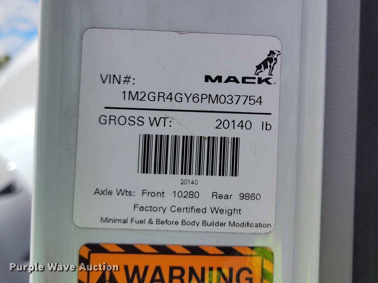 image for item ED0127 2023 Mack Granite roll-off container truck