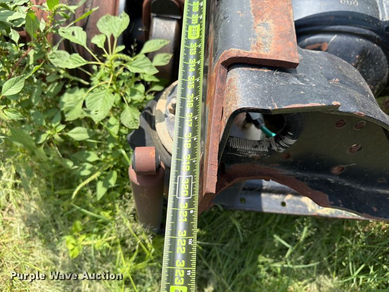 image for item ED5315 2003 Mack CL700 truck cab and chassis