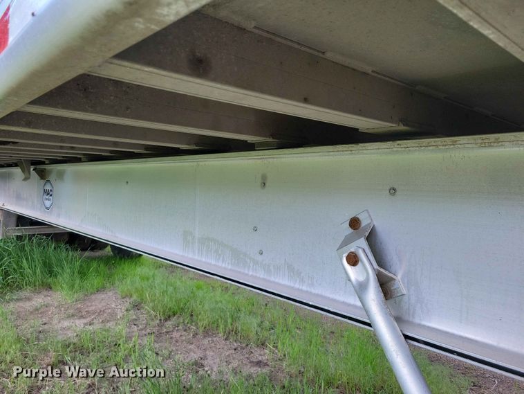 image for item EE1054 2015 Mac end dump trailer