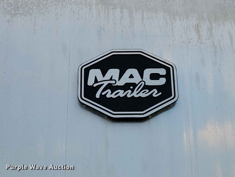 image for item EE1054 2015 Mac end dump trailer