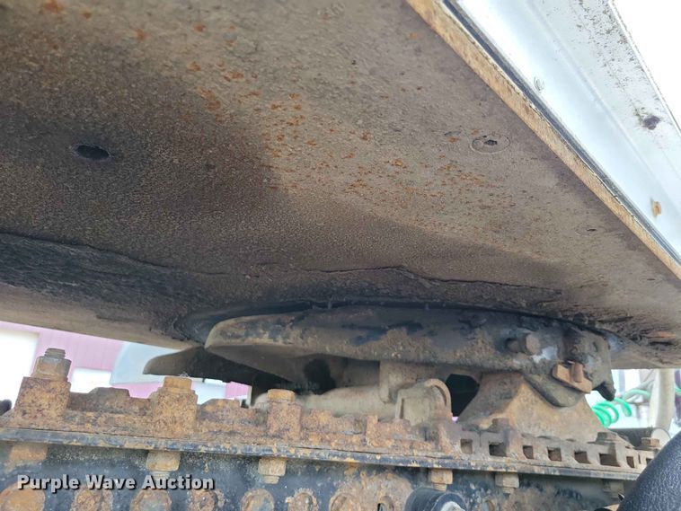 image for item EE1055 2015 Mac end dump trailer