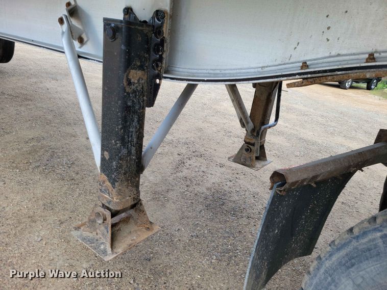image for item EE1055 2015 Mac end dump trailer