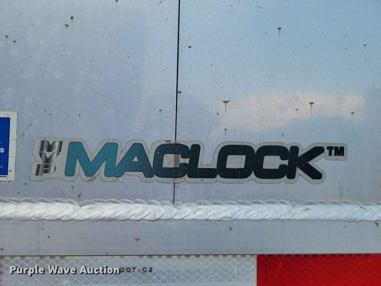 image for item EE1055 2015 Mac end dump trailer