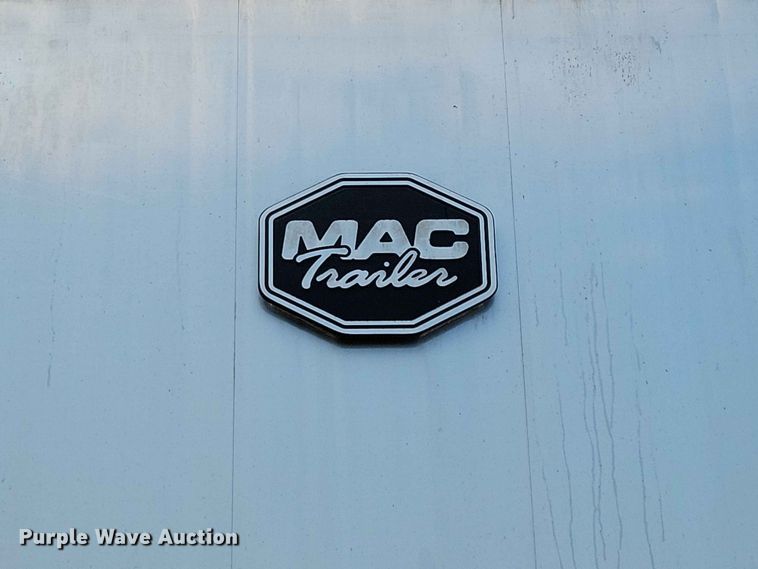 image for item EE1055 2015 Mac end dump trailer