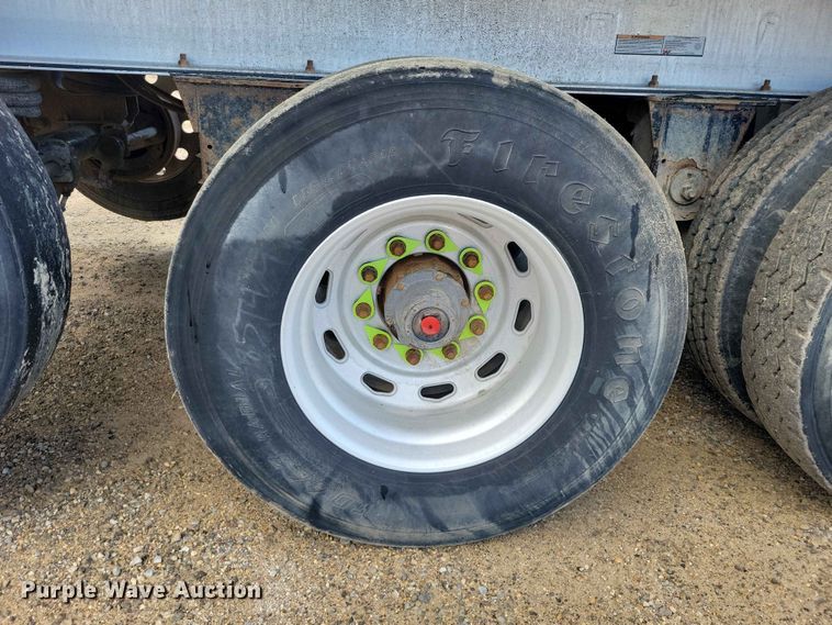image for item EE1055 2015 Mac end dump trailer