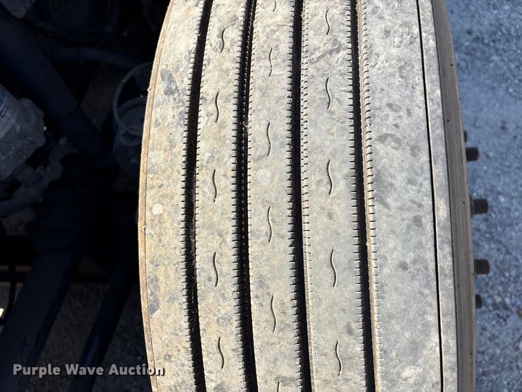 image for item EF1219 2020 International LT625 semi truck
