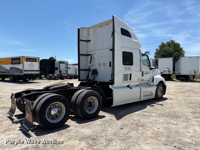 image for item EF1222 2019 International LT625 semi truck