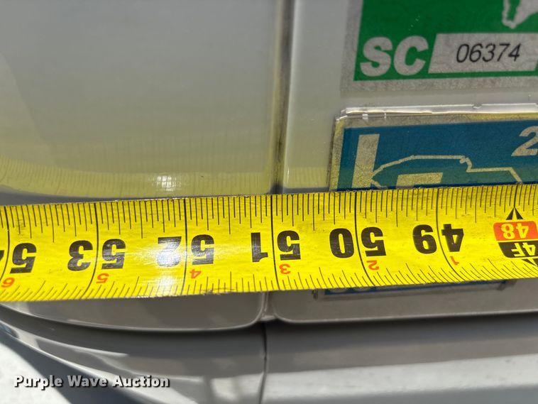 image for item EF1222 2019 International LT625 semi truck