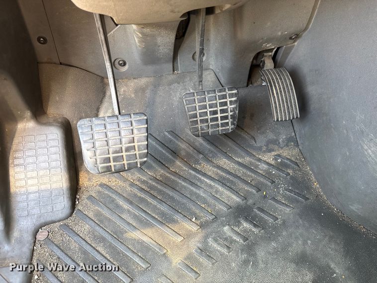 image for item EF1223 2021 International LT625 semi truck