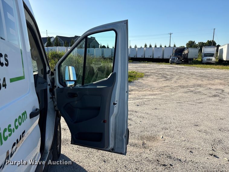 image for item EF1224 2017 Ford Transit delivery van