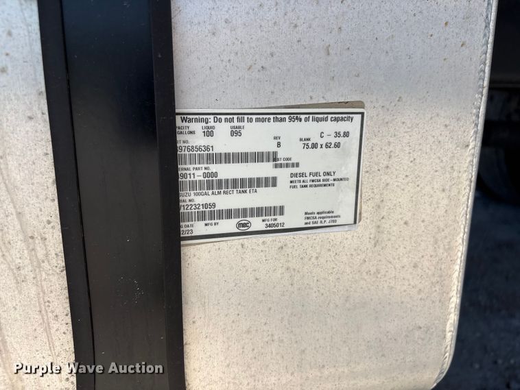 image for item EF1225 2022 Isuzu FTR box truck