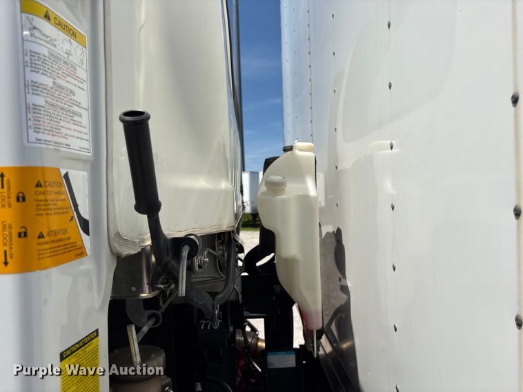 image for item EF1225 2022 Isuzu FTR box truck