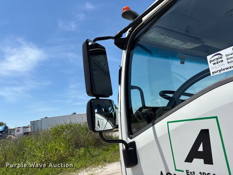 image for item EF1225 2022 Isuzu FTR box truck