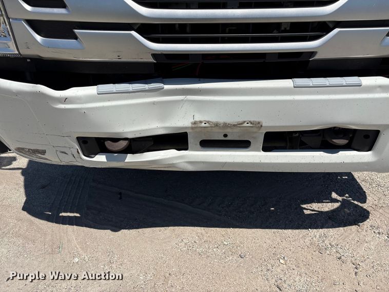 image for item EF1225 2022 Isuzu FTR box truck