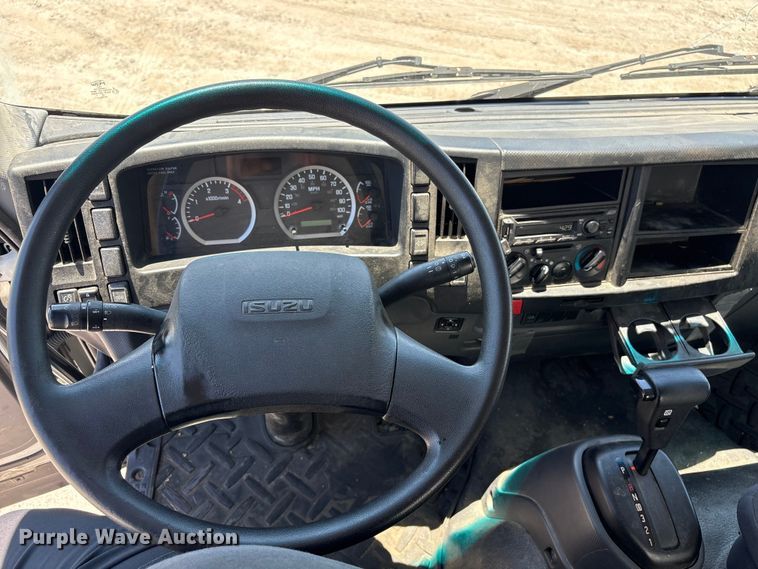 image for item EF1225 2022 Isuzu FTR box truck