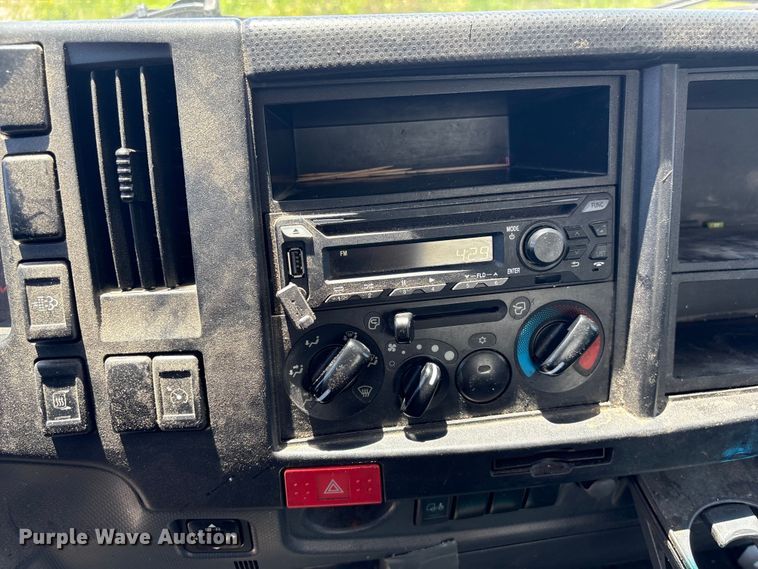 image for item EF1225 2022 Isuzu FTR box truck
