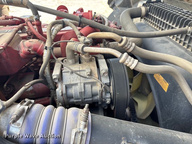 image for item EF1225 2022 Isuzu FTR box truck