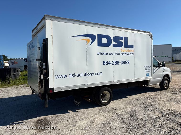image for item EF1226 2019 Ford E350 box truck
