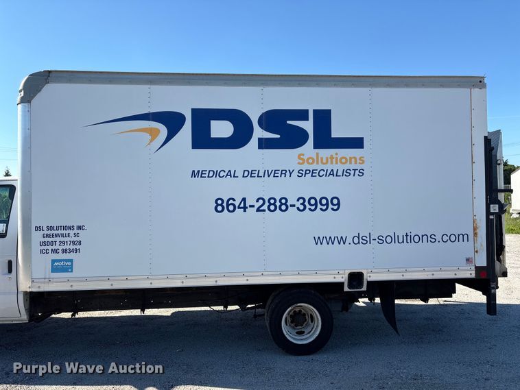image for item EF1226 2019 Ford E350 box truck
