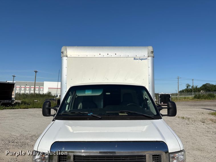 image for item EF1226 2019 Ford E350 box truck