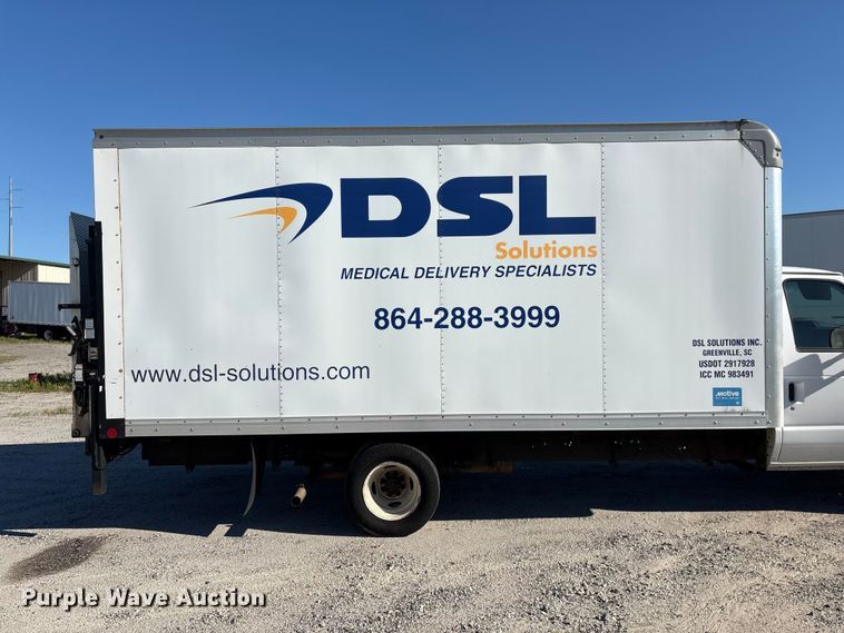 image for item EF1226 2019 Ford E350 box truck