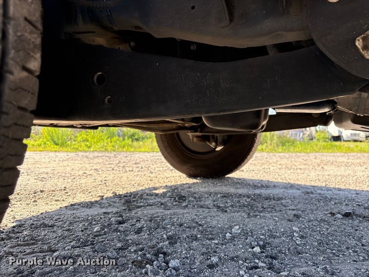 image for item EF1226 2019 Ford E350 box truck