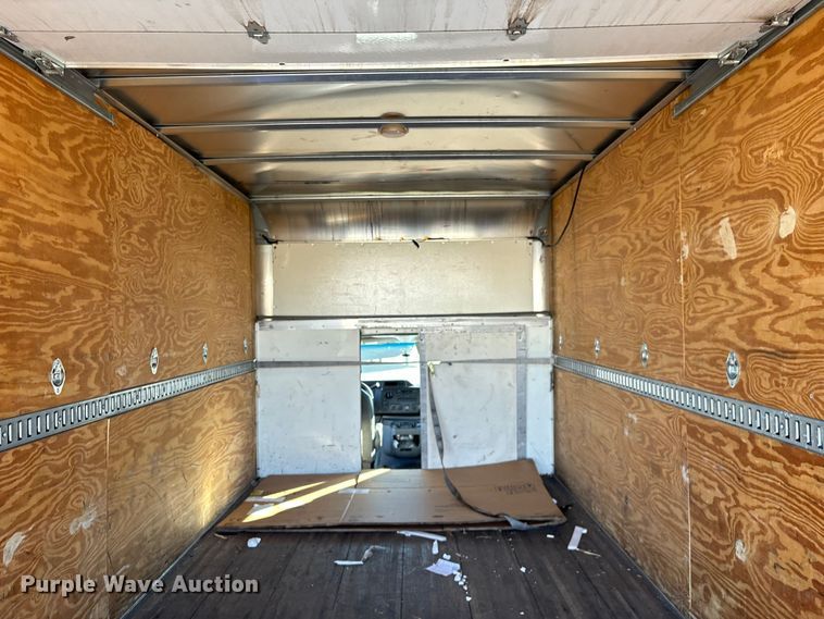 image for item EF1226 2019 Ford E350 box truck