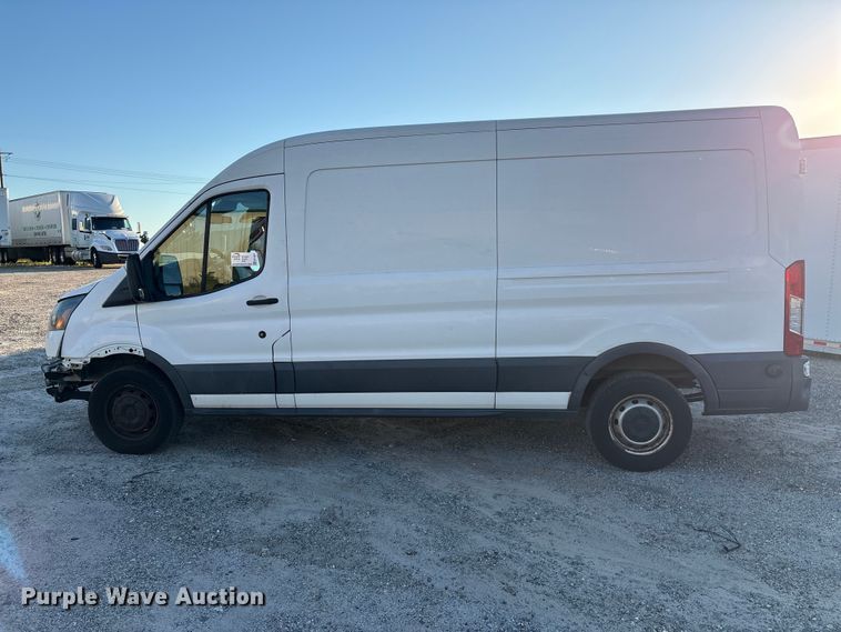 image for item EF1227 2017 Ford Transit delivery van