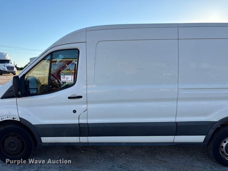 image for item EF1227 2017 Ford Transit delivery van