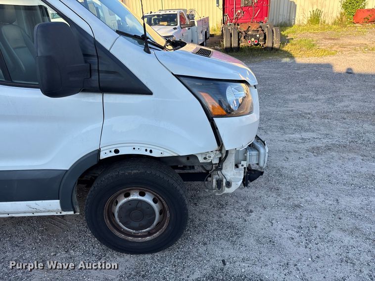 image for item EF1227 2017 Ford Transit delivery van