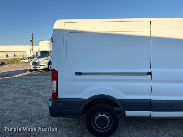 image for item EF1227 2017 Ford Transit delivery van