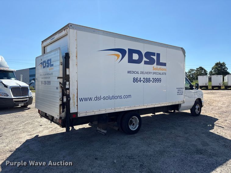 image for item EF1228 2019 Ford E350 box truck