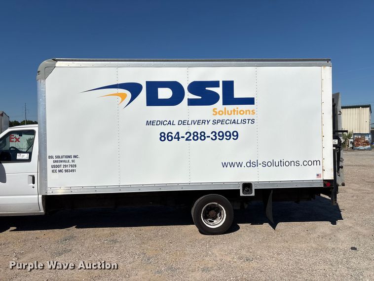 image for item EF1228 2019 Ford E350 box truck