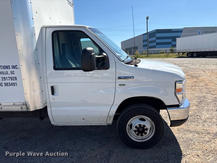image for item EF1228 2019 Ford E350 box truck
