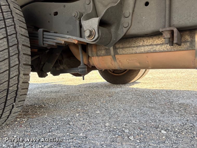 image for item EF1228 2019 Ford E350 box truck