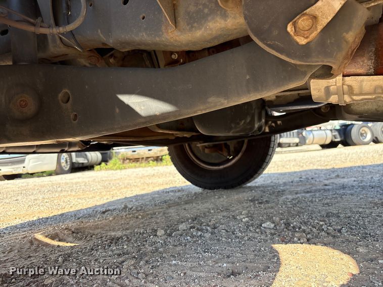 image for item EF1228 2019 Ford E350 box truck