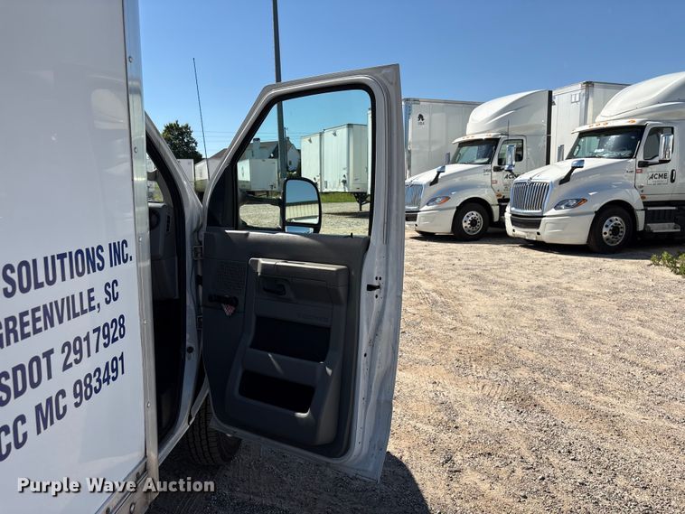 image for item EF1228 2019 Ford E350 box truck