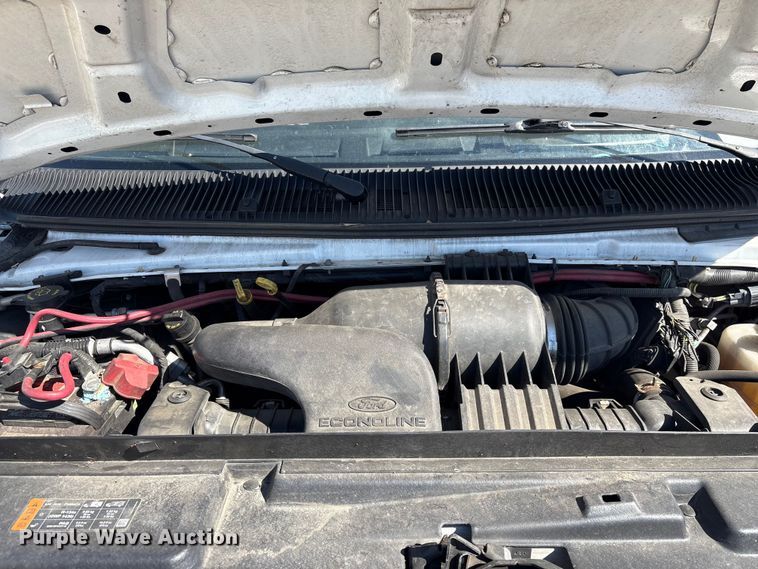 image for item EF1228 2019 Ford E350 box truck