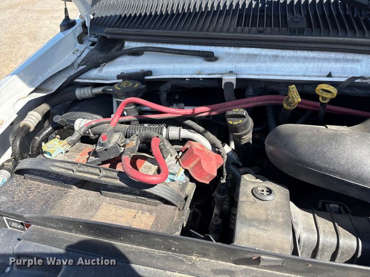 image for item EF1228 2019 Ford E350 box truck