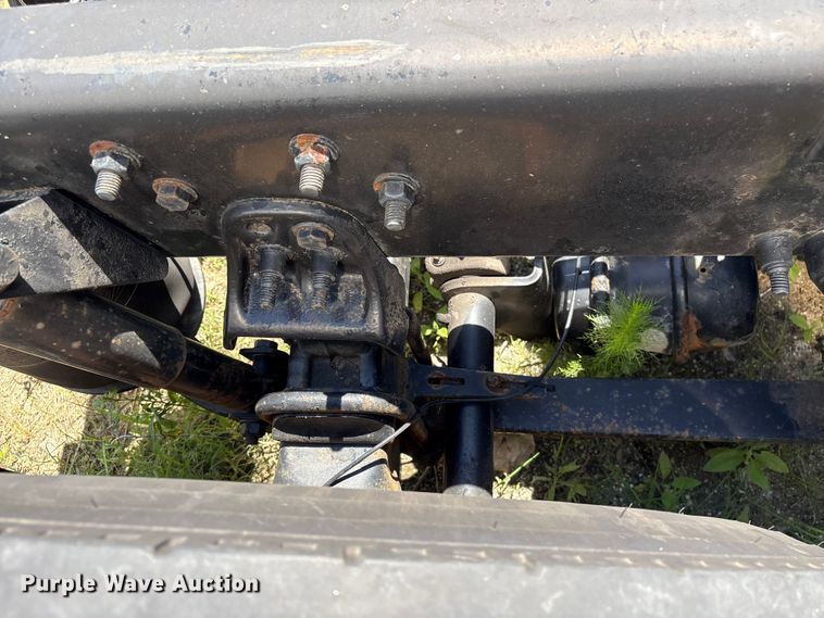 image for item EF1229 2014 Freightliner Cascadia semi truck