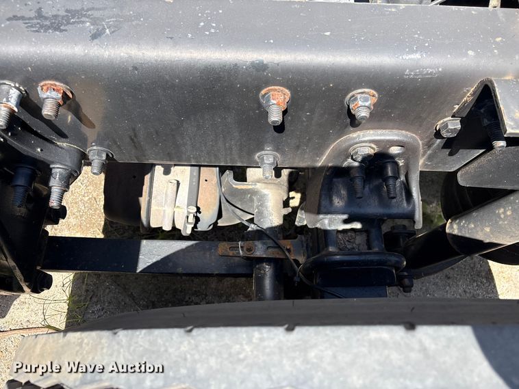 image for item EF1229 2014 Freightliner Cascadia semi truck
