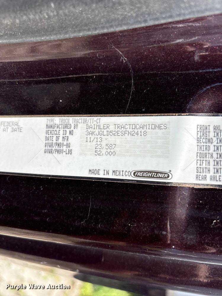 image for item EF1229 2014 Freightliner Cascadia semi truck