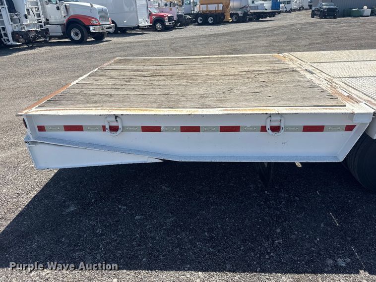 image for item EG8891 2002 Load King  lowboy equipment trailer