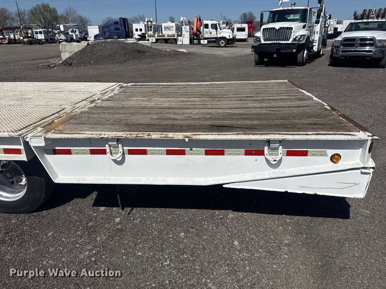 image for item EG8891 2002 Load King  lowboy equipment trailer