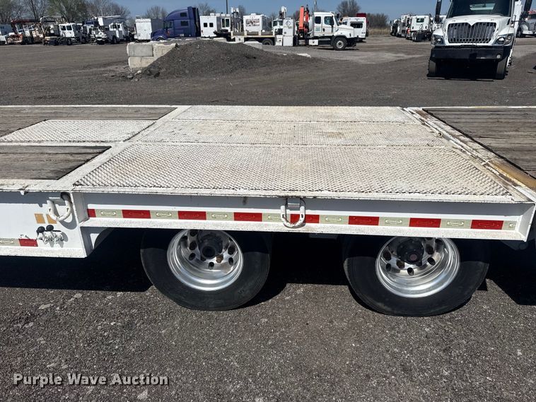 image for item EG8891 2002 Load King  lowboy equipment trailer