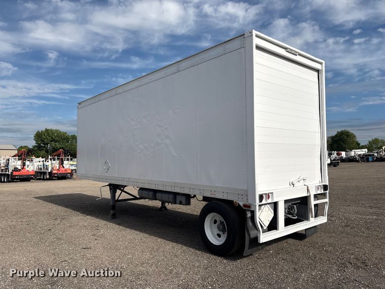 image for item EG9060 1999 Wabash dry van trailer