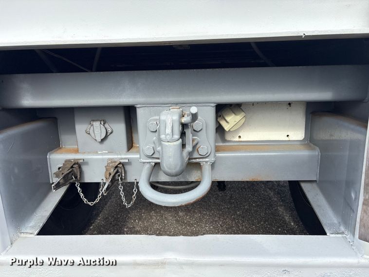 image for item EG9060 1999 Wabash dry van trailer
