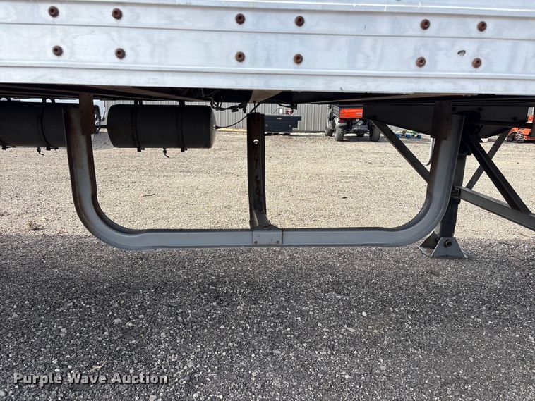 image for item EG9060 1999 Wabash dry van trailer