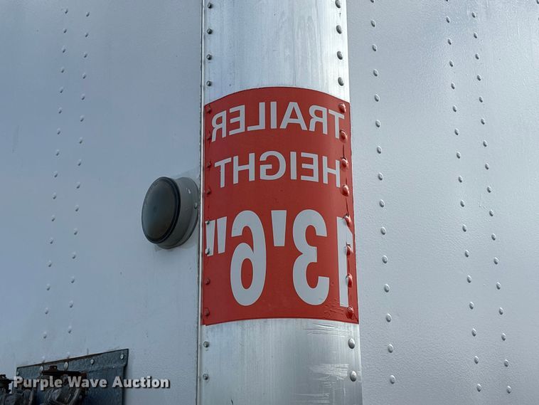 image for item EG9060 1999 Wabash dry van trailer
