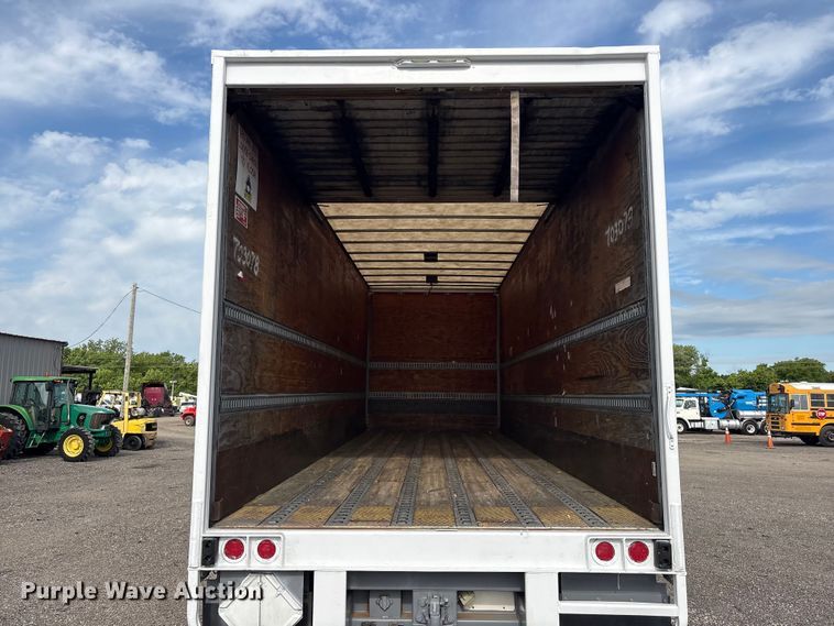 image for item EG9060 1999 Wabash dry van trailer